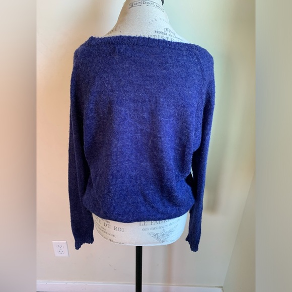 291 Venice Women’s Pullover Alpaca blend Sweater Blue LOVE STAR SPELLOUT s sz 1 - Picture 6 of 12